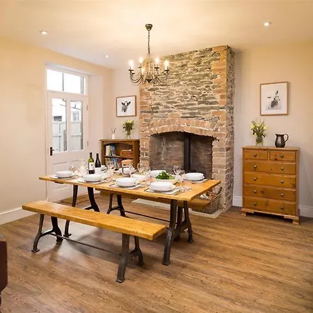 Thirty Blencathra Street *