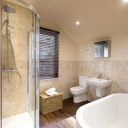Thirty Blencathra Street * Κέσγουικ